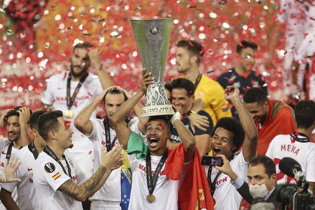 关于里程碑夜！塞维利亚强势反弹；意大利杯集结日刷纪录；更衣室稳定；纪律约束更严格的信息