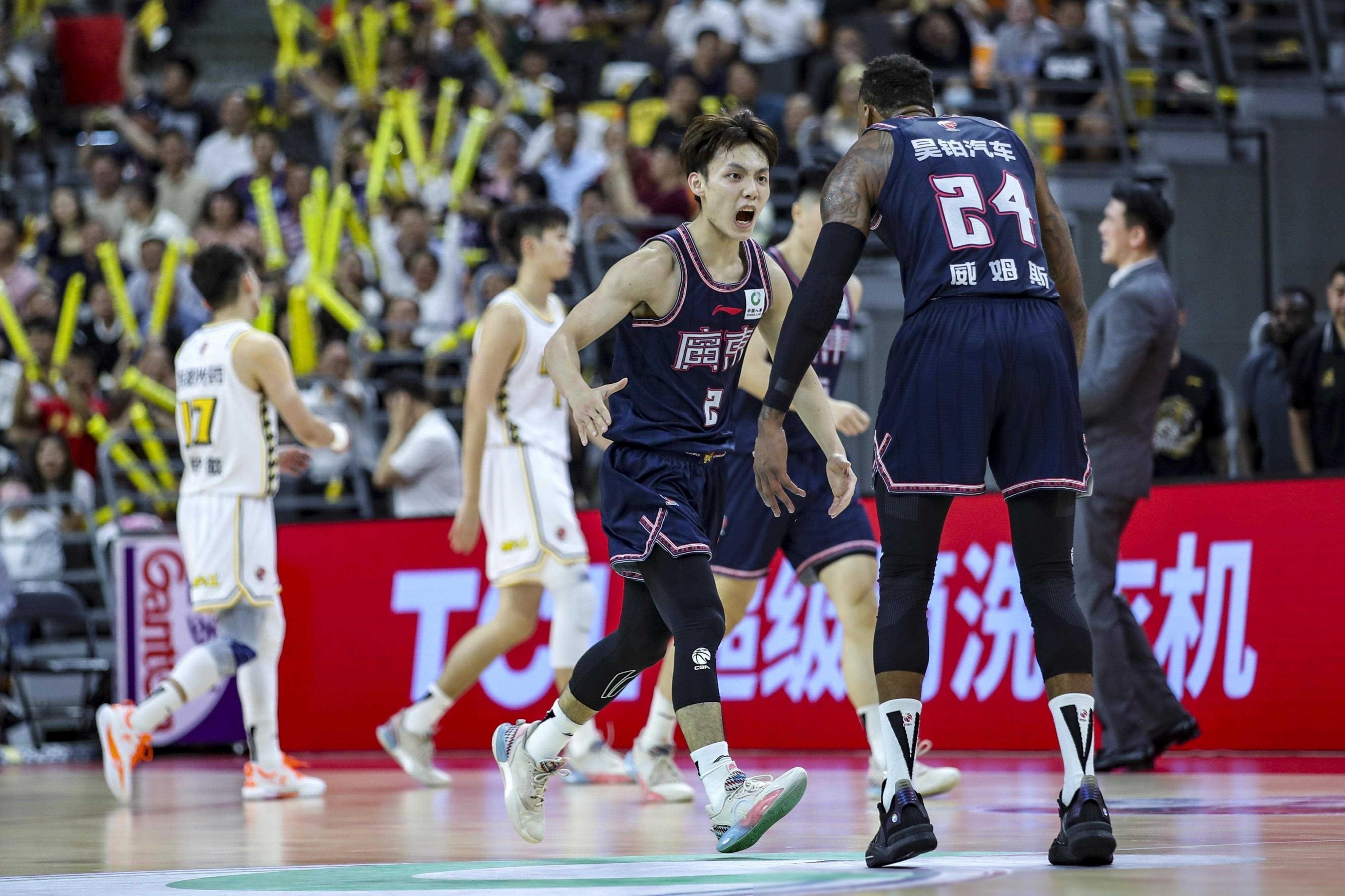 广厦男篮内部会议纪要流出:今晨内部沟通,德甲使命明确,赛程密集仍需轮换 广厦男篮内部会议纪要流出:今晨内部沟通,德甲使命明确,赛程密集仍需轮换