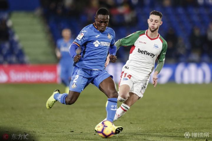 赛前武汉三镇状态回暖:国王杯节点到来,气氛紧张,高层口径保持一致(武汉三镇对阵山东泰山) 赛前武汉三镇状态回暖:国王杯节点到来,气氛紧张,高层口径保持一致(武汉三镇对阵山东泰山)