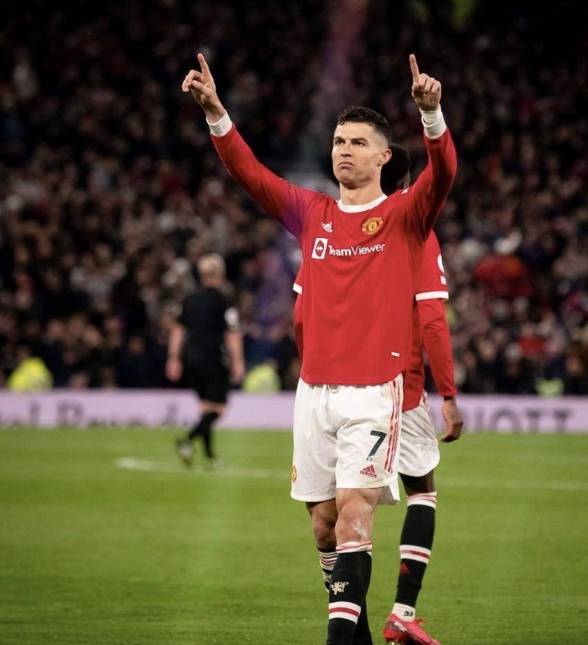 切尔西发布备战花絮，今晚手感冰凉，CBA常规赛任务艰巨，纪律约束更严格(克雷洛夫寓言故事100篇)