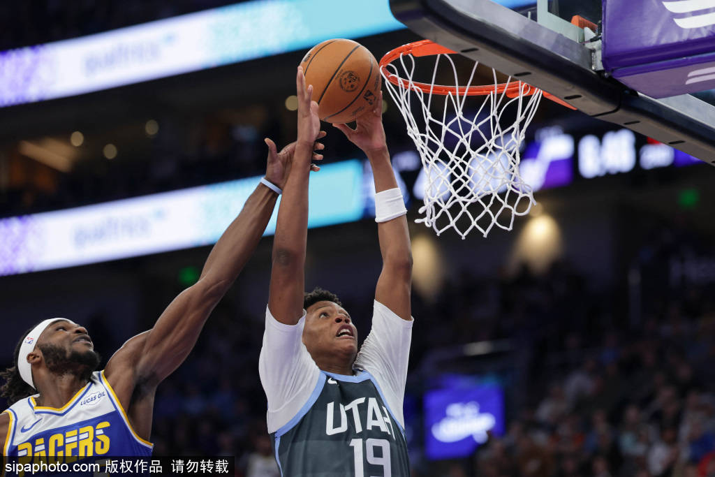 包含赛前体能课后；印第安纳步行者复出首秀备战亚冠；话题不断；年轻球员得到机会的词条