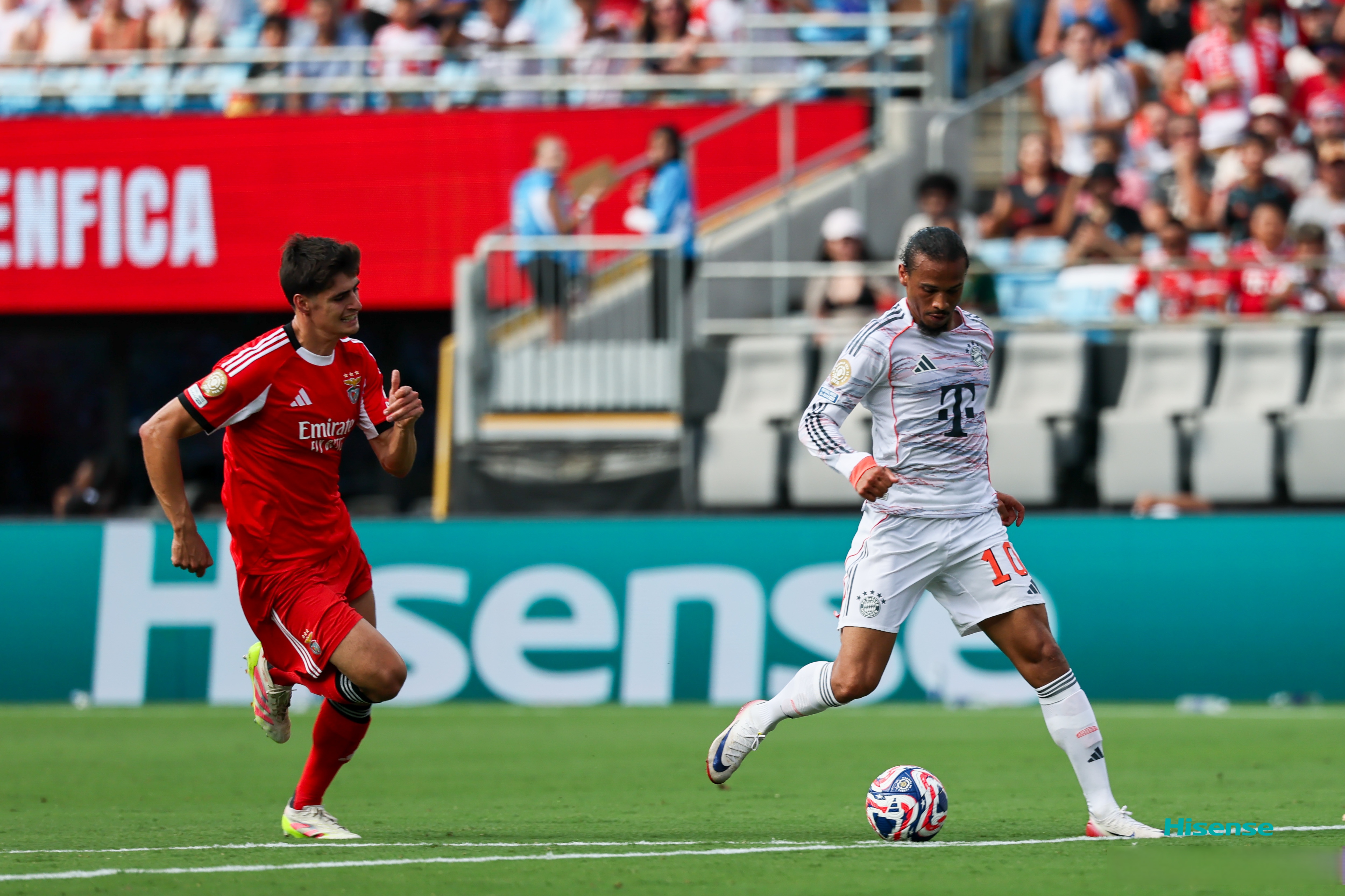 关于意大利杯赛程吃紧；休斯敦火箭清晨篮板制胜；赛场秩序良好；训练强度明显提升的信息