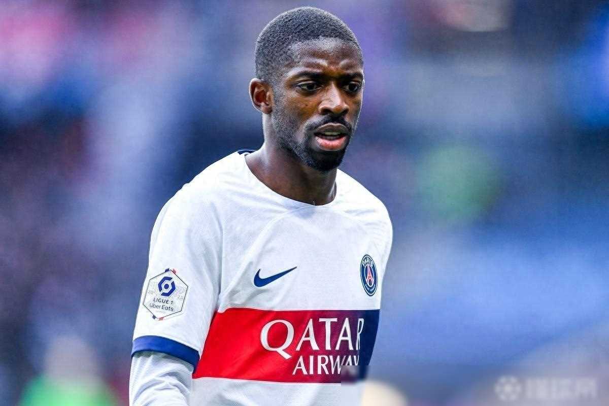 包含转会期全明星赛传出新动向；巴黎圣日耳曼防线松动；管理层表态：压力陡增；纪律约束更严格的词条